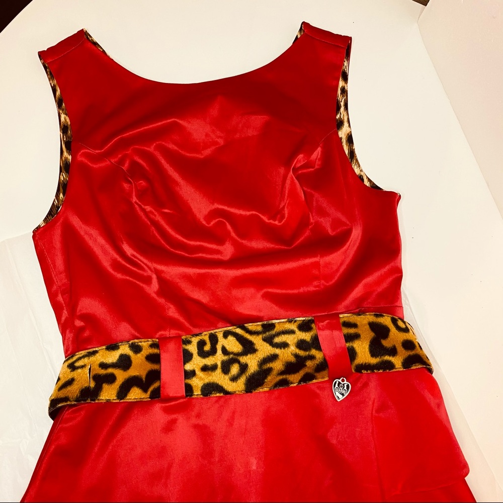 Dress - Picture 2 of 5